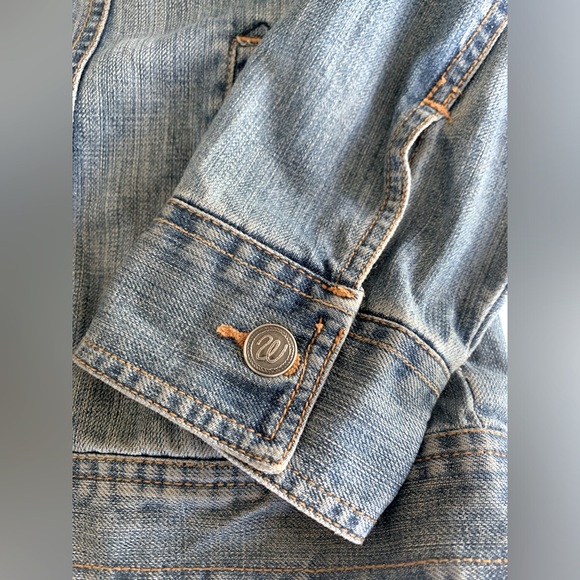 Wrangler Women’s Classic Denim Trucker Jacket - Size XL_Good Shape - Picture 6 of 12